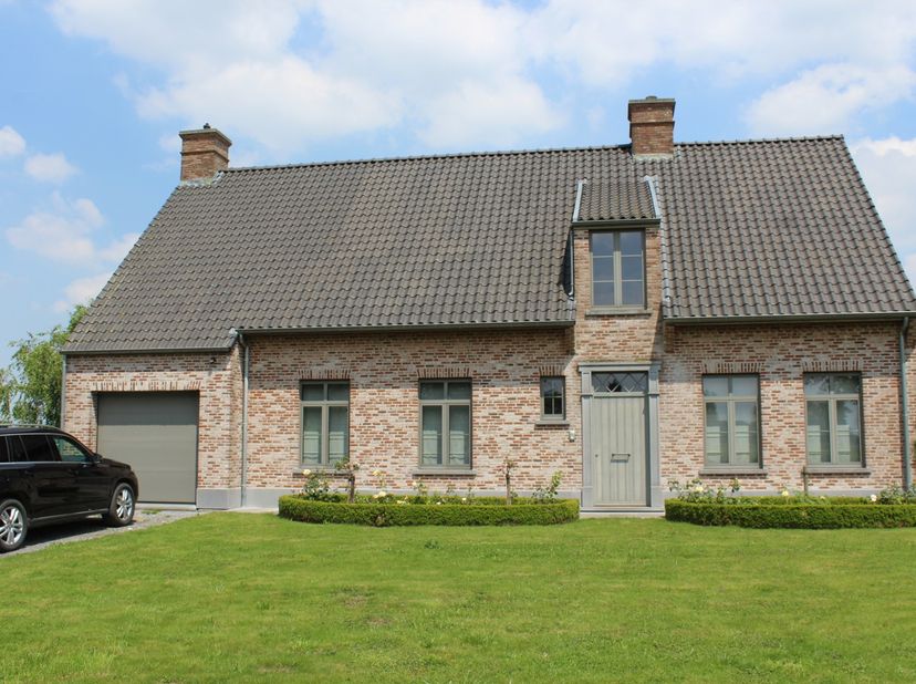 Huis te koop in gentseheirweg 13,
                    9000 Gent