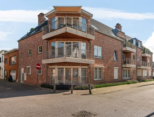                                         Appartement te koop in Oelegem, € 339.000
