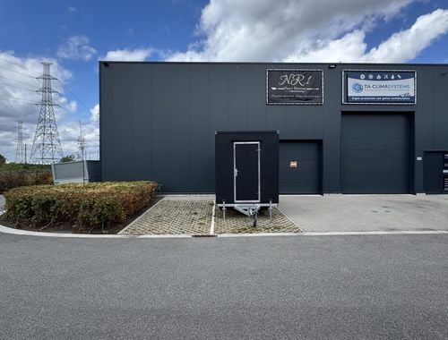                                         Bien commercial à vendre à Genk, € 258.000
