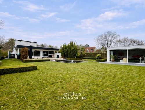                                         Moderne villa te koop in Sint-Idesbald, € 1.650.000
