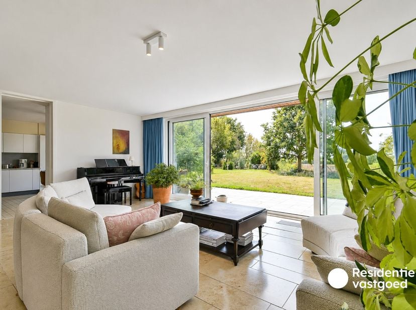 Huis te koop in Werkenstraat 25,
                    8610 Handzame