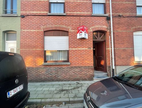                                         Maison à vendre à Menen, € 210.000
