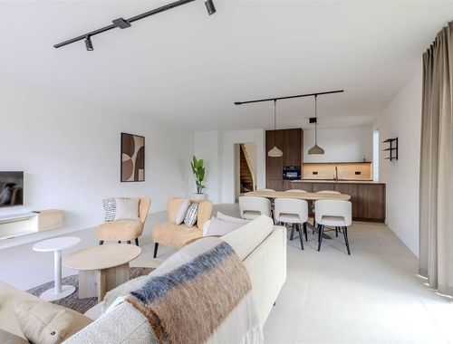                                         Eengezinswoning te koop in Noorderwijk, € 435.000
