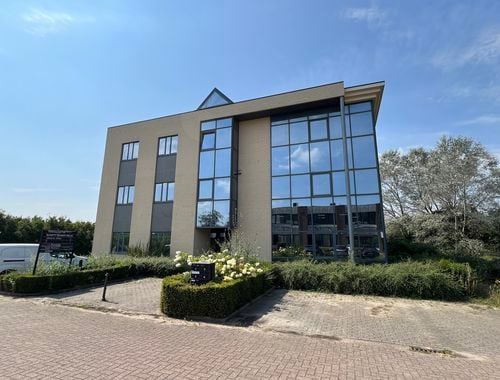                                         Kantoorgebouw te koop in Sint-Stevens-Woluwe, € 2.950.000
