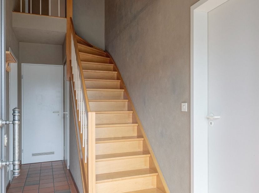 tig gelegen instapklare woning met 3 slaapkamers en tuin in Westerlo.Deze instapklare woning heeft een bewoonbare oppervlakte van 225 m² (volgens opga