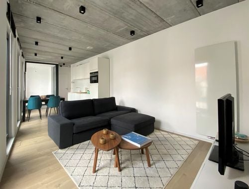                                        Appartement te huur in Antwerpen, € 900
