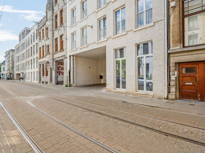 Uitzonderlijk nieuwbouwproject in hartje Antwerpen-Berchem<br />
<br />
Locatie: Lange Leemstraat, Antwerpen. Een zeer centrale locatie vlakbij het