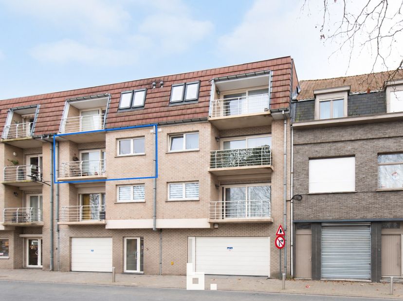 Huis te koop in Bevrijdingsplein 3 bus 0201,
                    8930 Menen