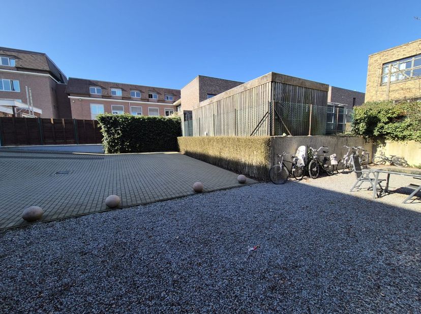Garage à louer
                    à 3500 Hasselt