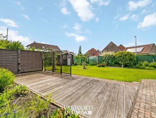                                         Eengezinswoning te koop in Oostkamp, € 335.000

