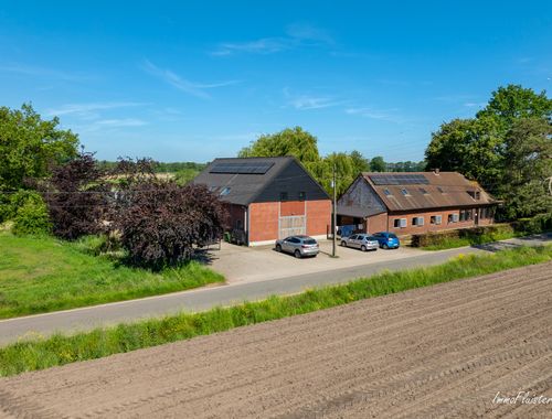                                         Woning te koop in Westmalle, € 995.000
