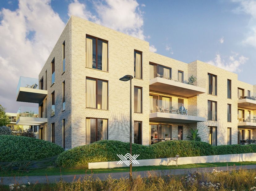 Dit appartement met twee slaapkamers bevindt zich op de eerste verdieping, heeft een oppervlakte van 97 m² en beschikt over een inkomhal, een lichtrij