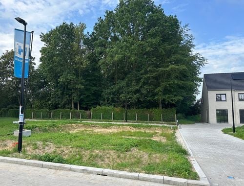                                         Bouwgrond te koop in Waardamme, € 185.000
