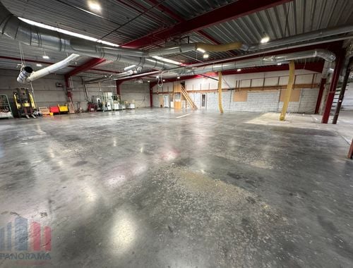                                         Bedrijfsgebouw te koop in Deerlijk, € 750.000
