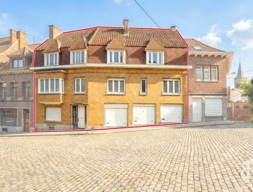                                         Woning te koop in Tournai, € 340.000
