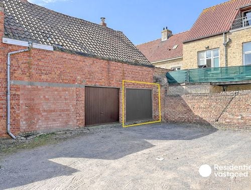                                         Garage te koop in Diksmuide, € 27.000
