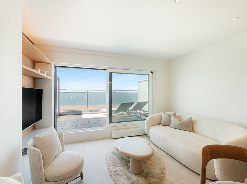 Appartement te koop in Zeedijk-Duinbergen 315 bus 91,
                    8300 Heist