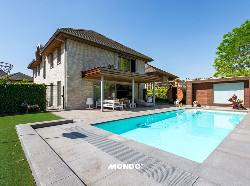 Immobilier Mondo : des agents immobiliers, mais différemment - Nous vendons des émotions.<br />
Ce n'est pas juste une maison, c'est un retour à la ma