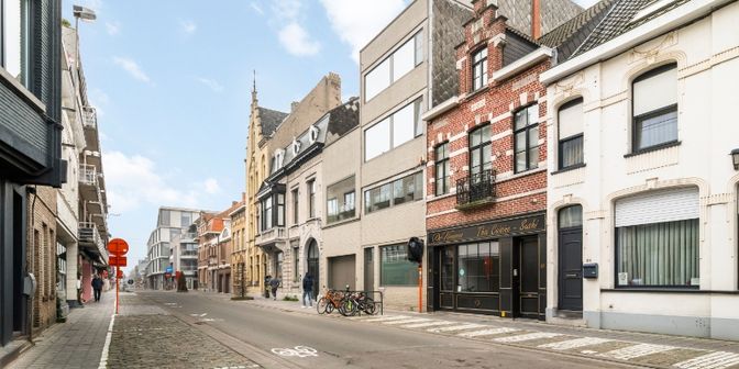 Huis te koop in Sint-Amandsstraat 30-32, 8800 Roeselare