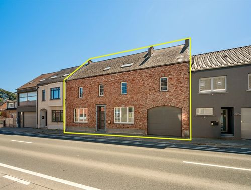                                         Woning te koop in Herzele, € 349.000
