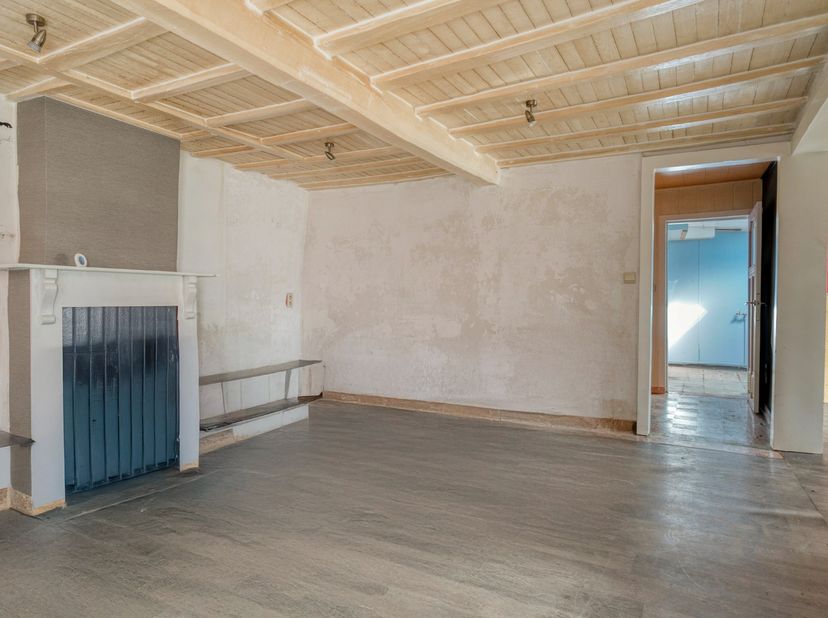 Algemeen bezoekmoment zaterdag 5 september van 11h tot 12h. Voorafgaande aanmelding verplicht.<br />
<br />
Op zoek naar een karaktervolle woning met