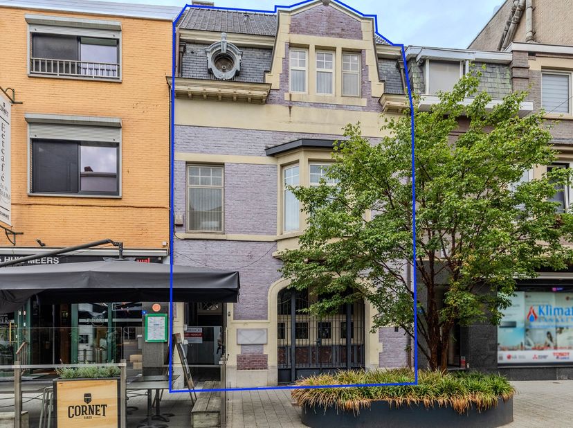 Bedrijfsvastgoed te koop in Stationsstraat 6,
                    3620 Lanaken