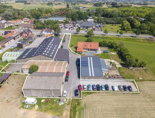                                         Magazijn met bureel te koop in Zillebeke, € 575.000

