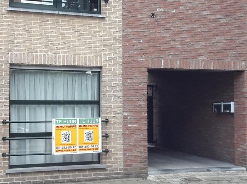 Appartement à louer
                    à 9090 Melle