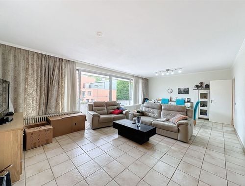                                         Appartement te huur in Sint-Lambrechts-Woluwe, € 1.290
