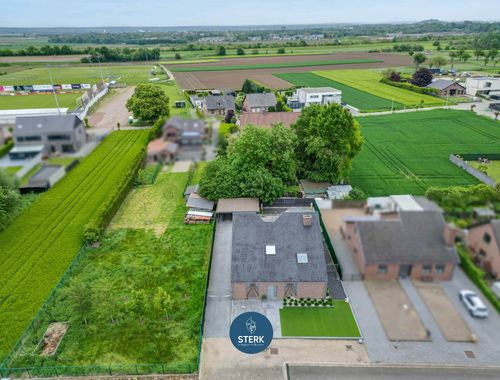                                         Woning te koop in Veldwezelt, € 439.000
