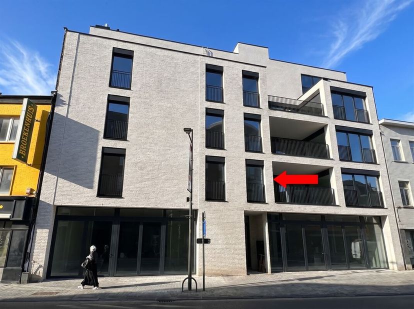Appartement à louer
                    à 2400 Mol