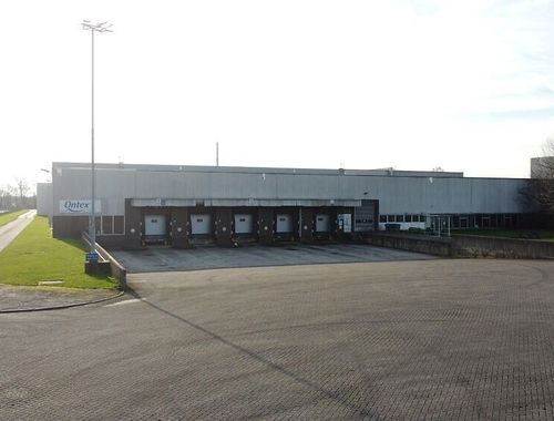                                         Entrepôt à louer à Sint-Gillis-Bij-Dendermonde, € 31.850
