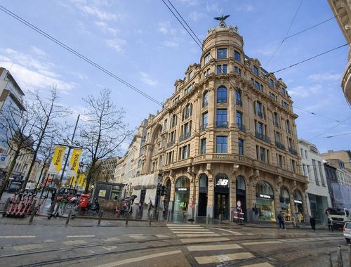                                         Handelspand te huur in Antwerpen, € 2.900
