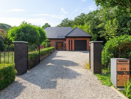                                         Woning te koop in Ranst, € 695.000
