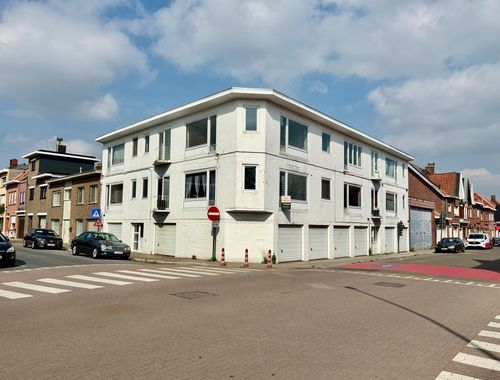                                         Appartement te huur in Izegem, € 685
