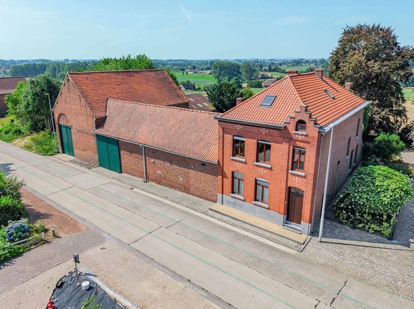 Maison à vendre
                    à 9500 Zarlardinge
