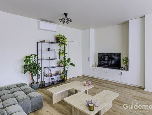                                         Appartement à vendre à Wilrijk, € 270.000
