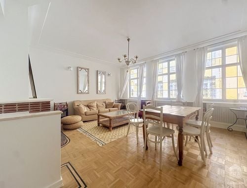                                         Appartement à louer à Bruxelles, € 1.450

