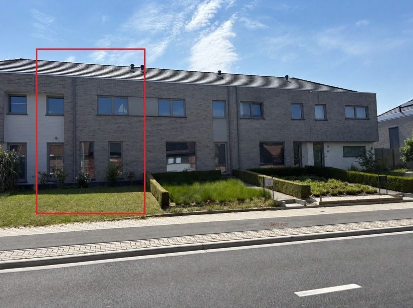 Maison à louer
                    à 9800 Deinze