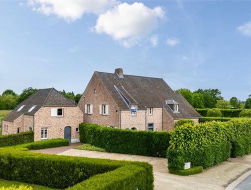                                         Villa te koop in Mol, € 700.000
