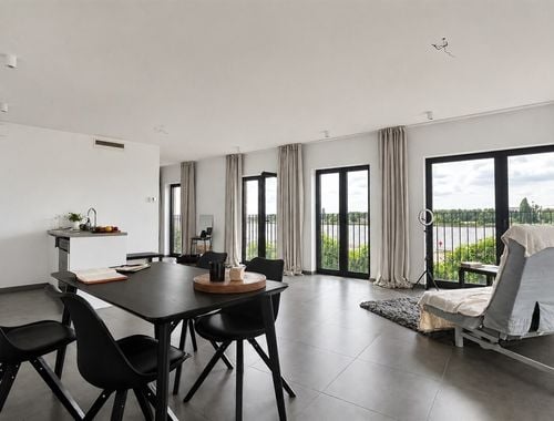                                         Appartement te huur in Antwerpen, € 975
