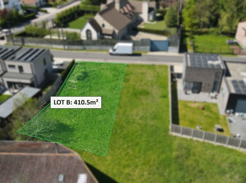 Voordelen<br />
- Architectplannen, vergunning reeds inbegrepen, geen wachttijd<br />
- Geen risico op een geweigerde vergunning<br />
- Instapklare b