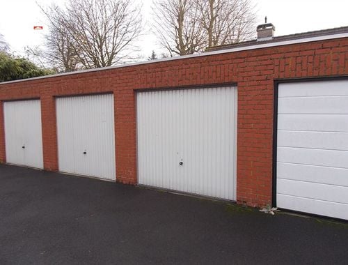                                         Garage te huur in Menen, € 75
