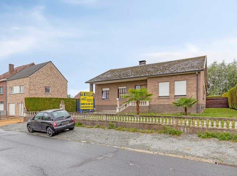 Huis te koop in Valleistraat 59,
                    9402 Meerbeke