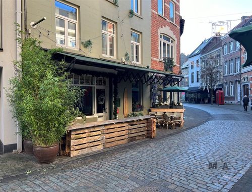                                         Handelspand met woonst te koop in Hasselt, € 365.000
