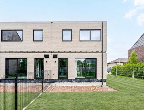                                         Eengezinswoning te koop in Harelbeke, € 349.500

