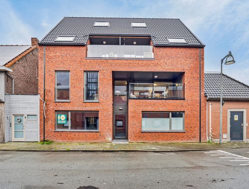                                         Appartement te huur in Ruddervoorde, € 715
