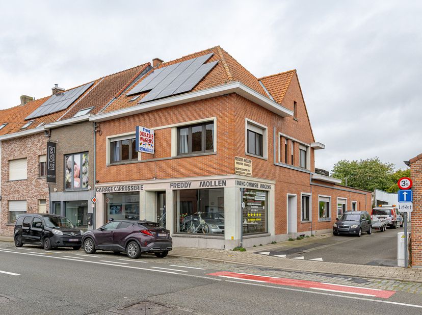 Huis te koop in Kortrijkstraat 199,
                    8560 Wevelgem