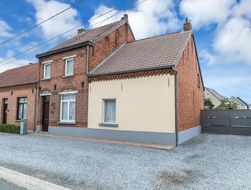                                         Woning te koop in Paal, € 250.000

