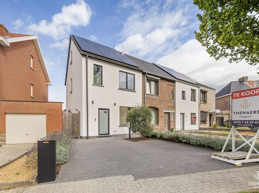 Huis te koop in Grevensmolenweg 143,
                    3800 Sint-Truiden